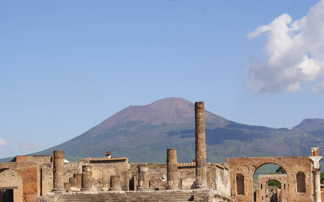 How did the people of Pompeii become petrified?