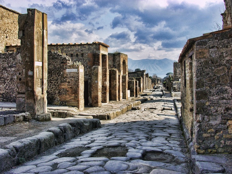 images of italy, dragonfly tours, pompeii