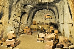 top things to see in naples: underground naples