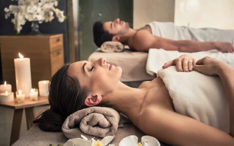 couple relaxing body massage