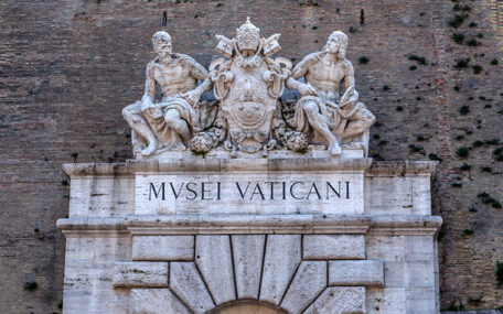 Vatican museums entrance