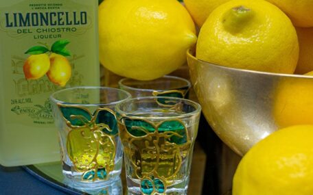 Italian limoncello drink